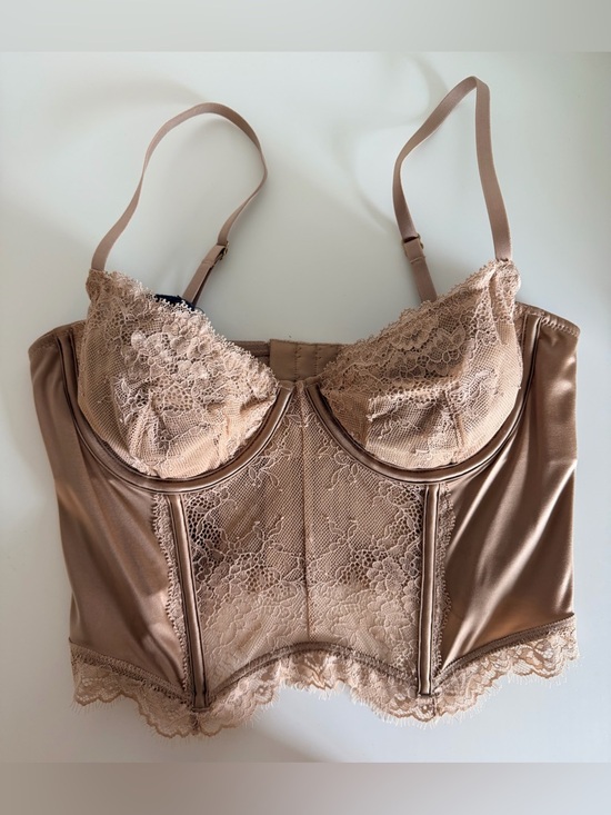 Abercrombie & Fitch Other - Abercrombie & Fitch Nude/Tan Lace Longline Bra Top